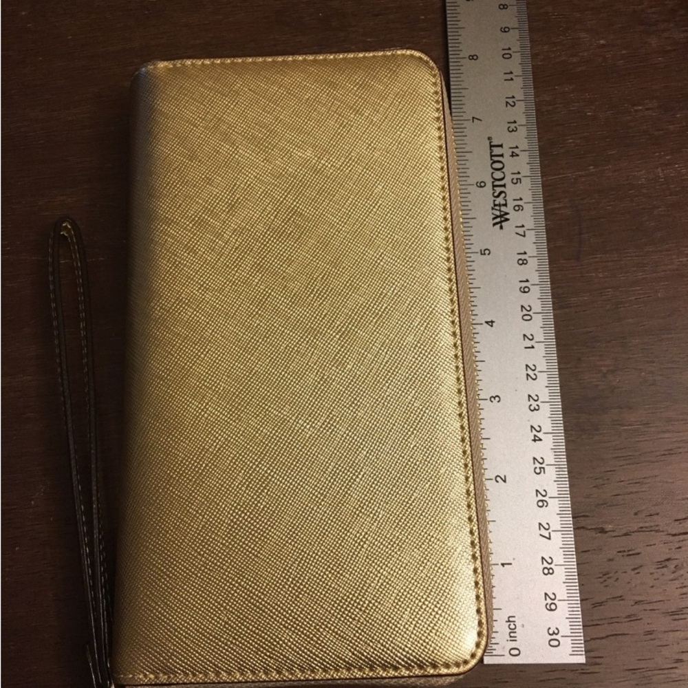 Kate Spade Wallet - Picture 4 of 7